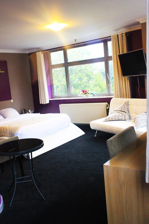 Story' Inn Brussels Bilik gambar