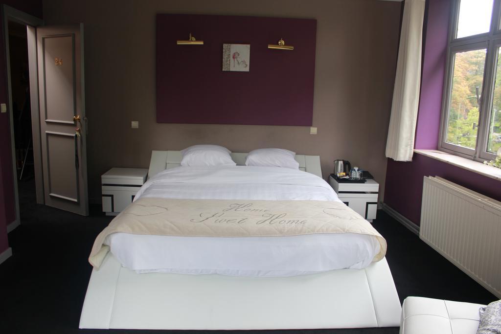 Story' Inn Brussels Bilik gambar